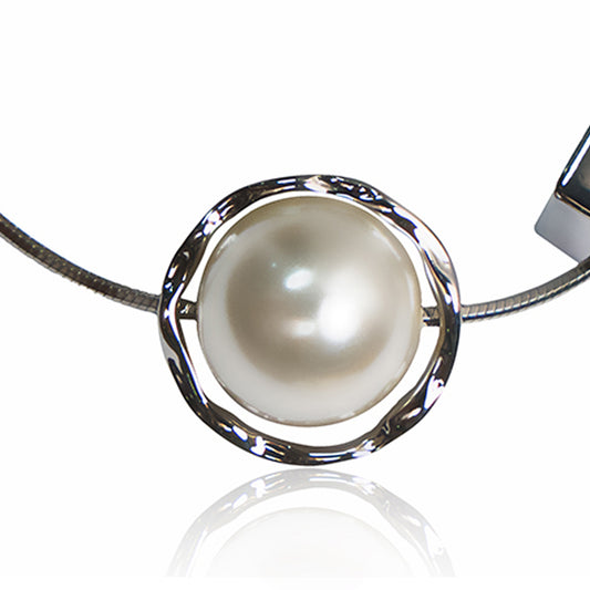 Modern Pearl Pendant Geometric Cube Necklace