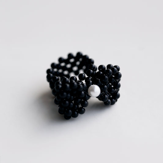 Pearl Bow Ring – Adjustable Elastic Design